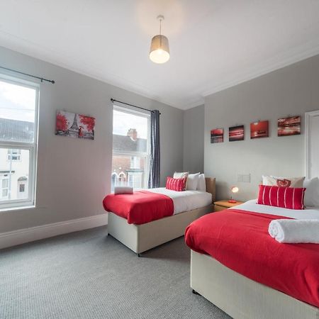 3 Bedroom Saks - 2 Living Area House In Newland Ave Hull Kingston upon Hull Luaran gambar