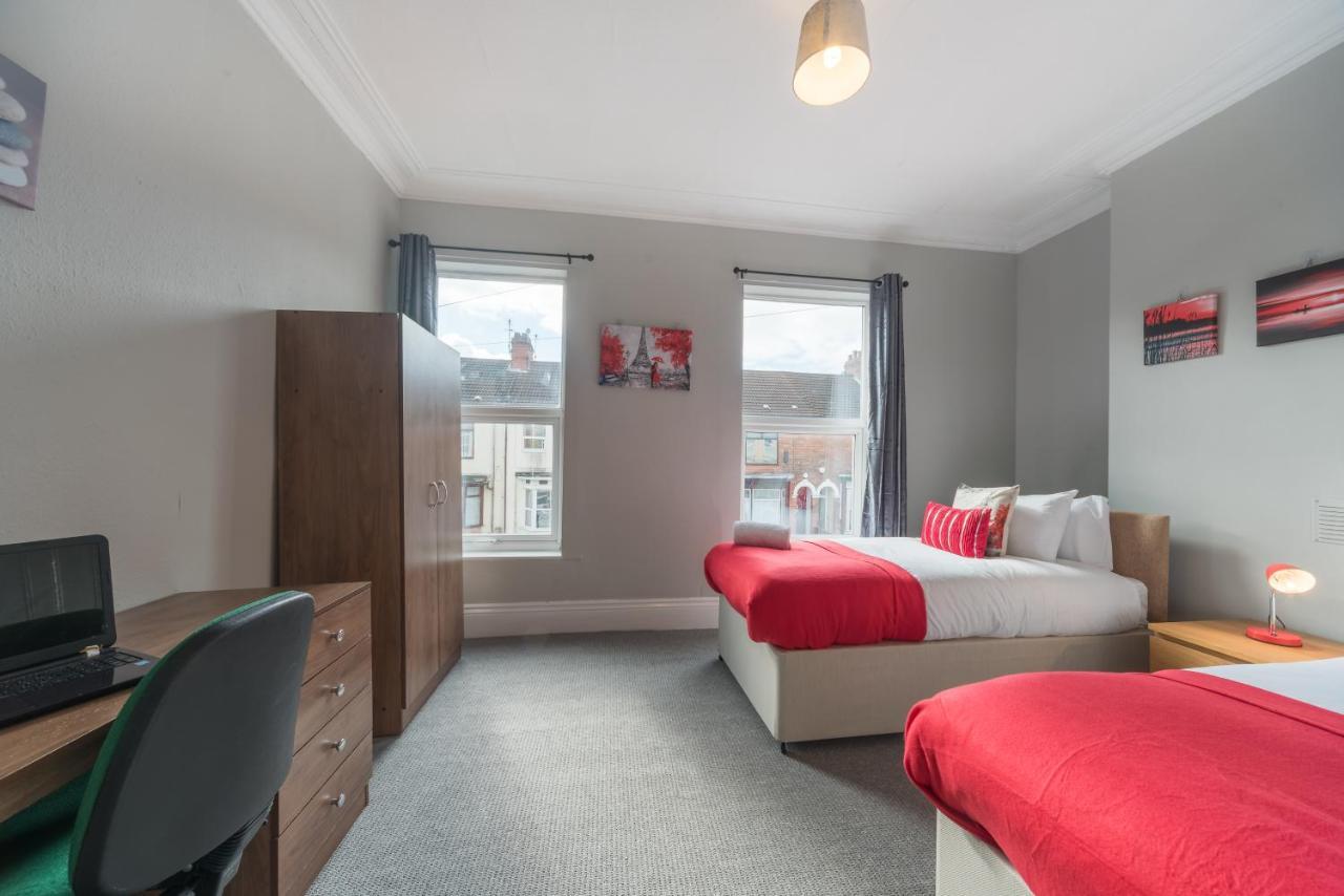 3 Bedroom Saks - 2 Living Area House In Newland Ave Hull Kingston upon Hull Luaran gambar